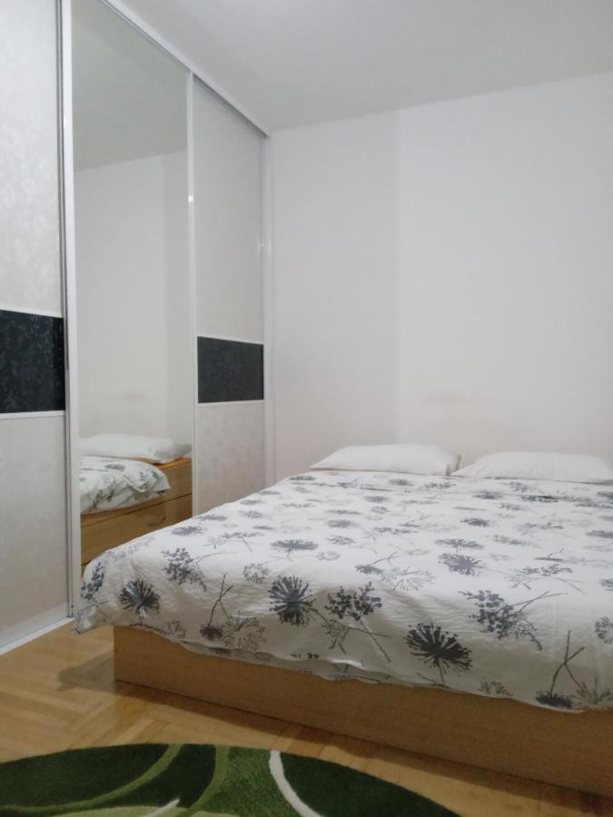 Apartman Peace Apartment Sarajevo Exterior foto