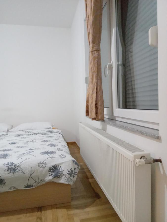 Apartman Peace Apartment Sarajevo Exterior foto