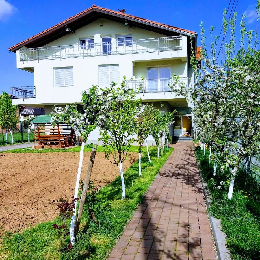 Apartman Peace Apartment Sarajevo Exterior foto